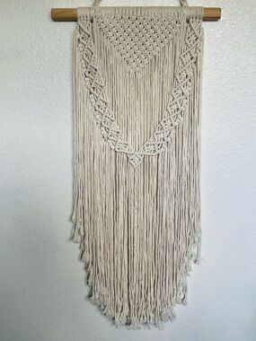 Handmade Cream Macramé Wall Hanging
